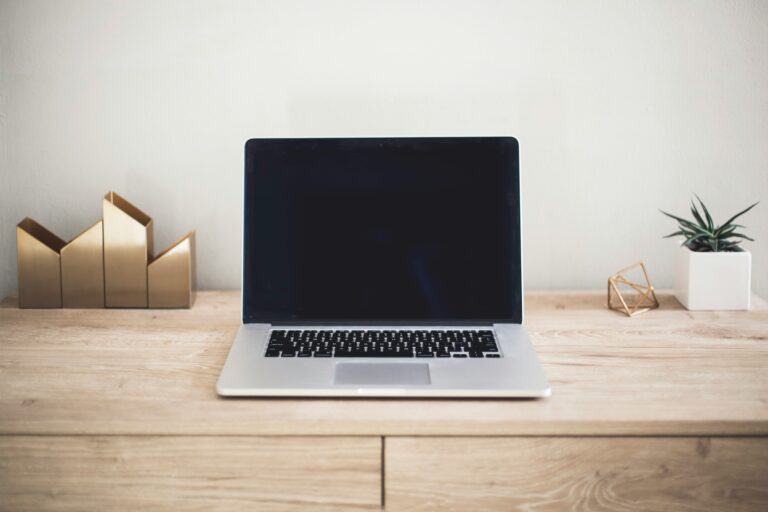 Best Programming Laptop for Maximum Battery Life – The Long-Haul Coder’s Guide.
